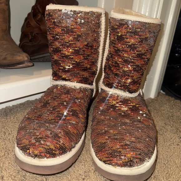 UGG Australia Multicolor Sequin Winter Boots | Brown & Silver Women’s Size 9 - Picture 1 of 4